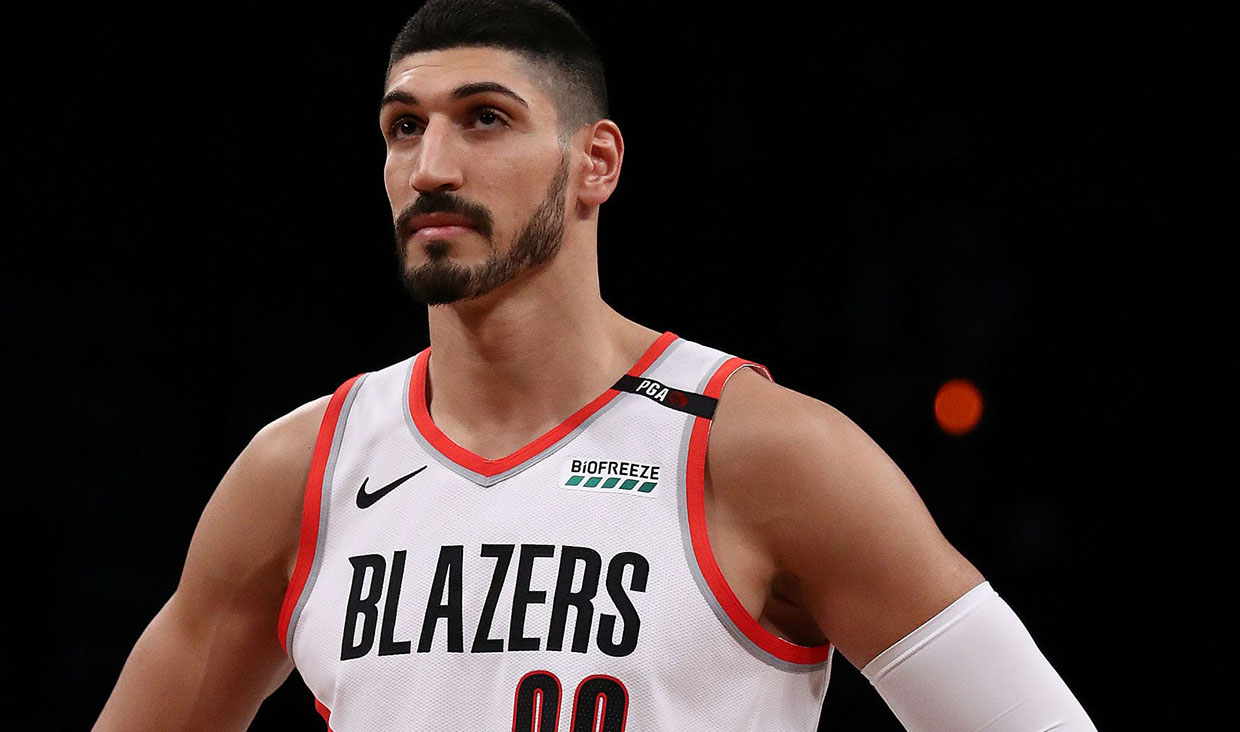 Sederhana Bersahaja ala Enes Kanter